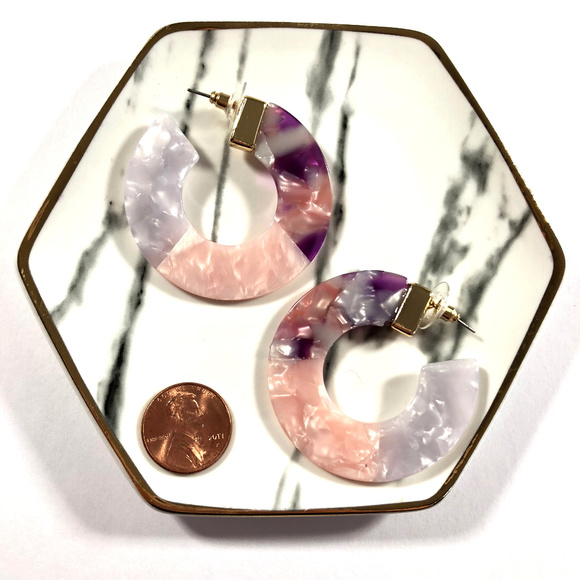 Cardi Pink Acrylic Purple Thick Circle Stud Hoop E - Picture 5 of 6